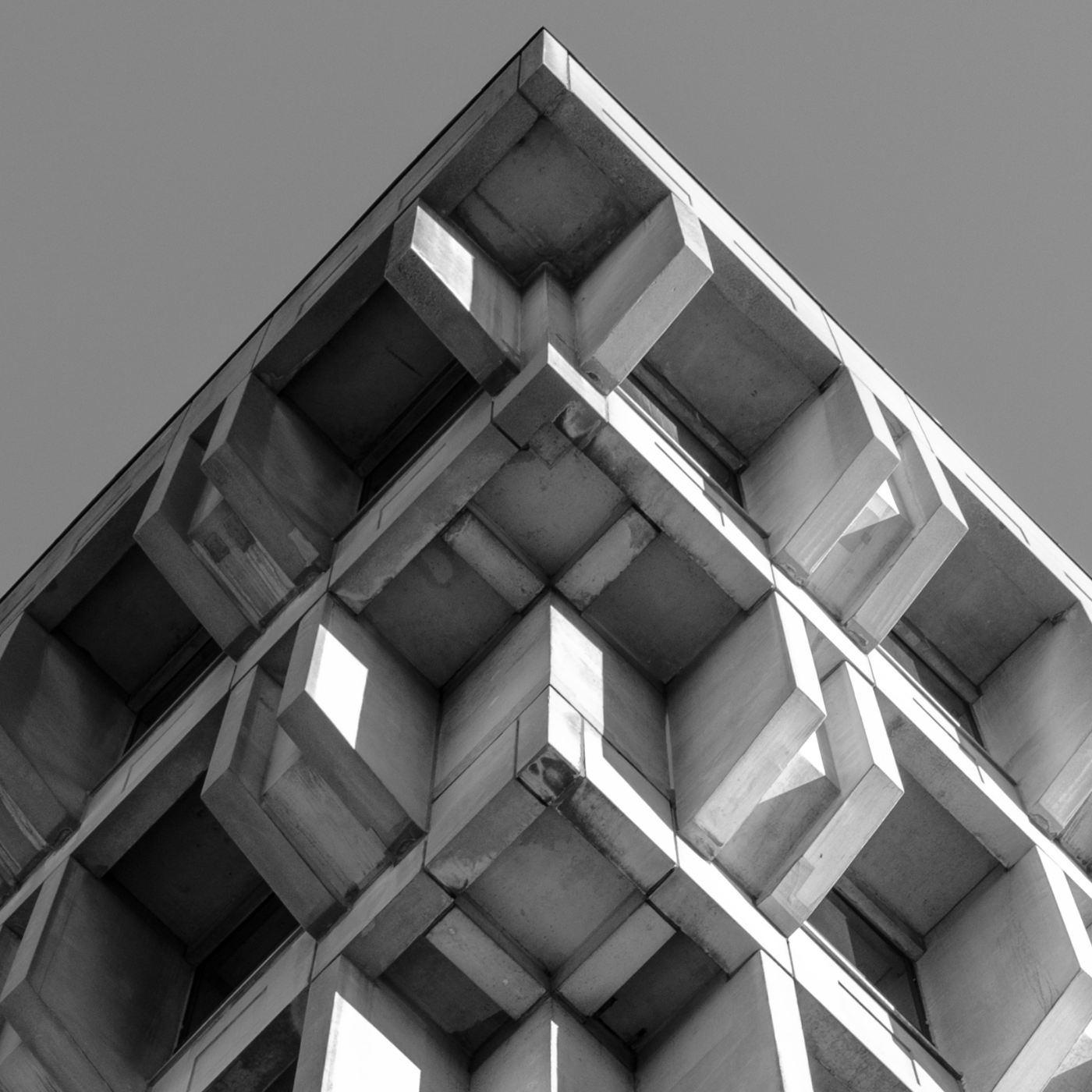 Cover art for the À Travers les Plans podcast